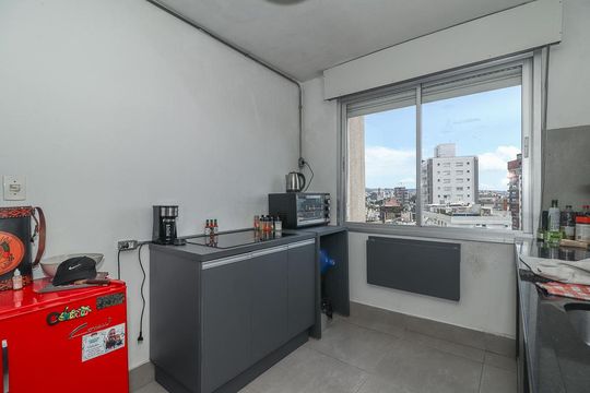 Cozinha de apartamento à venda com 2 quartos, 70m² em Bela Vista, Porto Alegre