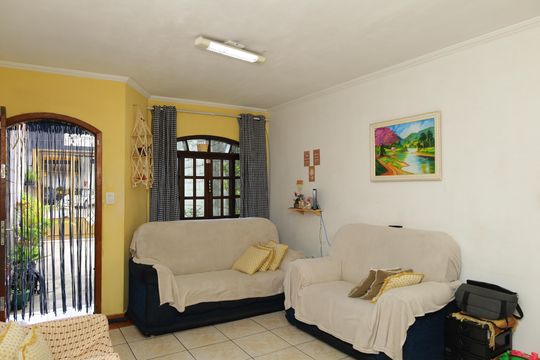 Casa à venda com 2 quartos, 72m² em Jardim Lageado, São Paulo