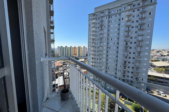 Sacada de apartamento para alugar com 3 quartos, 62m² em Bussocaba, Osasco