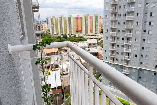 Sacada de apartamento para alugar com 3 quartos, 54m² em Bussocaba, Osasco