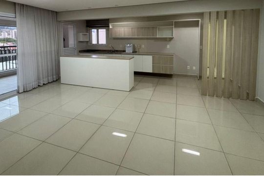 Apartamento à venda com 3 quartos, 128m² em Anhangabaú, Jundiaí