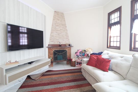 Sala de casa à venda com 3 quartos, 670m² em Socorro, São Paulo