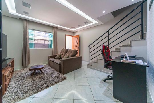 Sala de casa à venda com 2 quartos, 77m² em Vila Francisco Matarazzo, Santo André