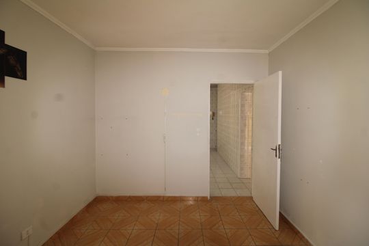Quarto 1 de casa à venda com 3 quartos, 150m² em Chora Menino, São Paulo