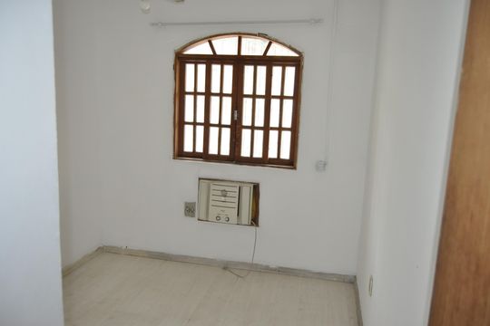 Casa à venda com 4 quartos, 250m² em Pilares, Rio de Janeiro