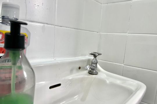 Banheiro de casa à venda com 2 quartos, 80m² em Vila Fachini, São Paulo