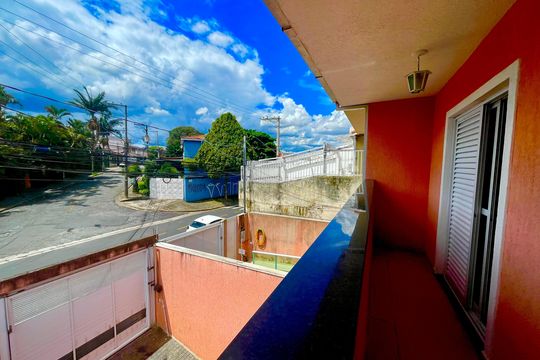 Sacada do quarto de casa à venda com 3 quartos, 160m² em Jardim Rizzo, Guarulhos