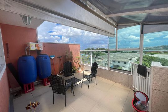 Quintal de casa à venda com 3 quartos, 160m² em Jardim Rizzo, Guarulhos