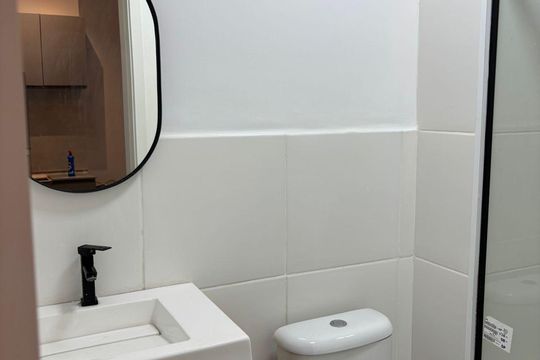 Banheiro de kitnet/studio à venda com 1 quarto, 27m² em Tatuapé, São Paulo