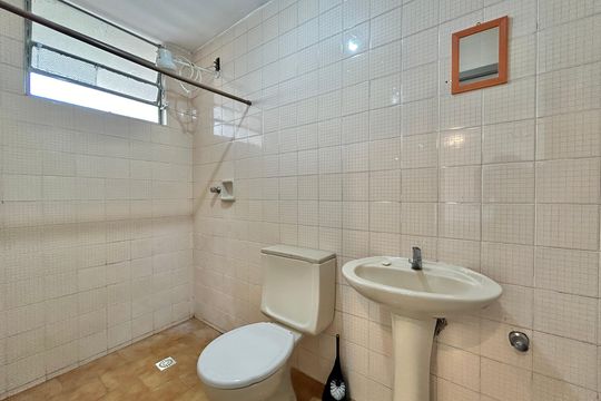 Banheiro de apartamento para alugar com 1 quarto, 35m² em Rondônia, Novo Hamburgo