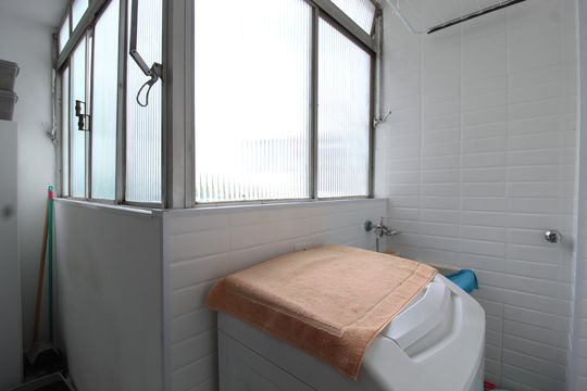 Cozinha e Área de Serviço de apartamento à venda com 3 quartos, 76m² em Indianópolis, São Paulo