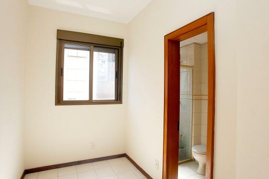 Área de Serviço + Despensa de apartamento para alugar com 3 quartos, 170m² em Independência, Porto Alegre