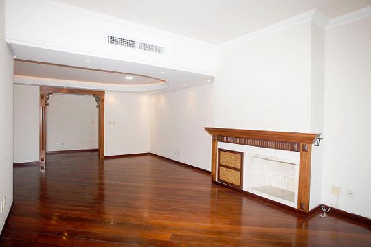 Sala 1 de apartamento para alugar com 3 quartos, 170m² em Independência, Porto Alegre