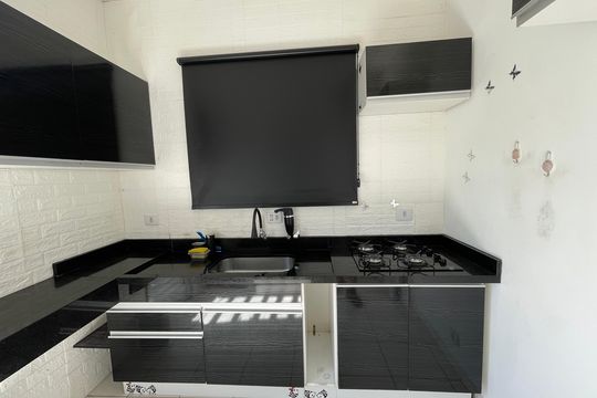 Cozinha de casa de condomínio para alugar com 2 quartos, 128m² em Jardim Santa Paula, Cotia