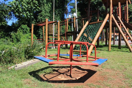 Área comum - Playground de casa de condomínio para alugar com 2 quartos, 128m² em Jardim Santa Paula, Cotia