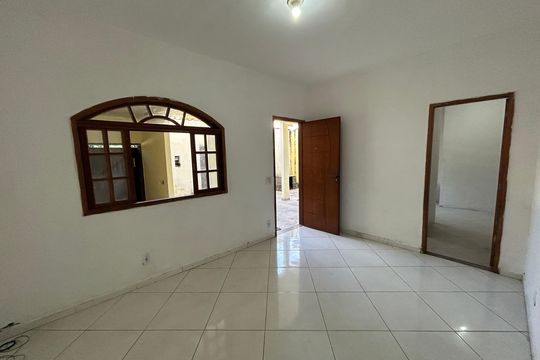 Sala de casa para alugar com 3 quartos, 305m² em Bento Ribeiro, Rio de Janeiro
