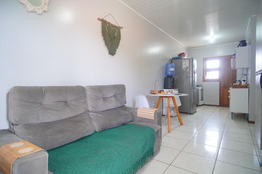 Sala de casa à venda com 2 quartos, 80m² em Campestre, São Leopoldo