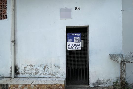 Fachada + Placa de casa para alugar com 1 quarto, 120m² em Vila Aparecida, São Paulo