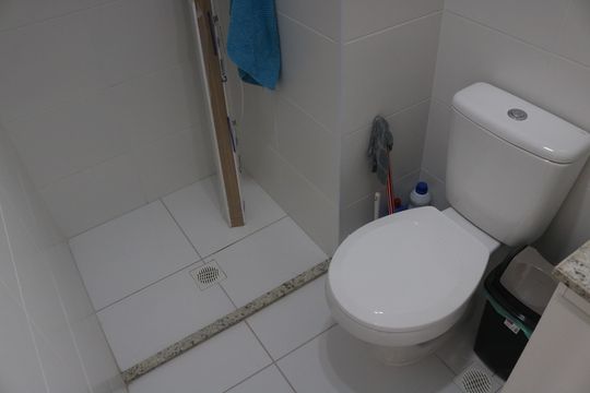 Banheiro de apartamento para alugar com 1 quarto, 24m² em Pompeia, São Paulo
