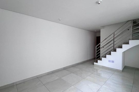sala  de apartamento para alugar com 3 quartos, 130m² em Monsenhor Messias, Belo Horizonte