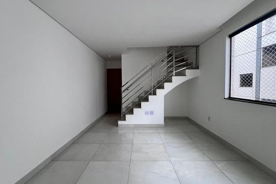 sala  de apartamento para alugar com 3 quartos, 130m² em Monsenhor Messias, Belo Horizonte