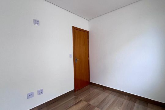 quarto  de apartamento para alugar com 3 quartos, 130m² em Monsenhor Messias, Belo Horizonte