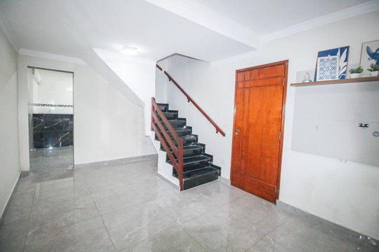 Casa à venda com 2 quartos, 120m² em Campo Limpo, São Paulo