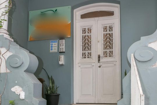 Fachada de casa à venda com 13 quartos, 402m² em Perdizes, São Paulo