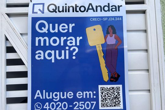 Placa de apartamento para alugar com 2 quartos, 50m² em Jardim Selma, São Paulo