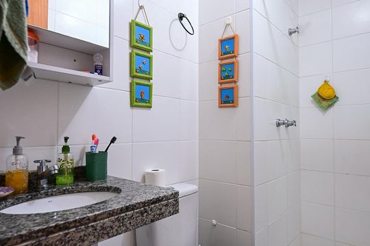 Banheiro de apartamento para alugar com 2 quartos, 44m² em Jardim Boa Vista (zona Oeste), São Paulo