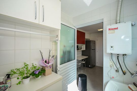 Área de Serviço de apartamento à venda com 3 quartos, 87m² em Vila Andrade, São Paulo