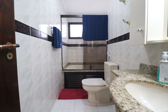 Banheiro Quarto 1 suíte de apartamento à venda com 3 quartos, 128m² em Bangú, Santo André