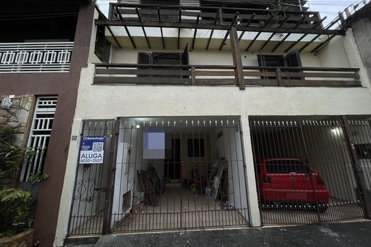 Fachada+Placa  de casa para alugar com 2 quartos, 110m² em Vila Granada, São Paulo