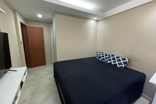 Quarto de apartamento para alugar com 3 quartos, 100m² em Jardim Guanabara, Rio de Janeiro