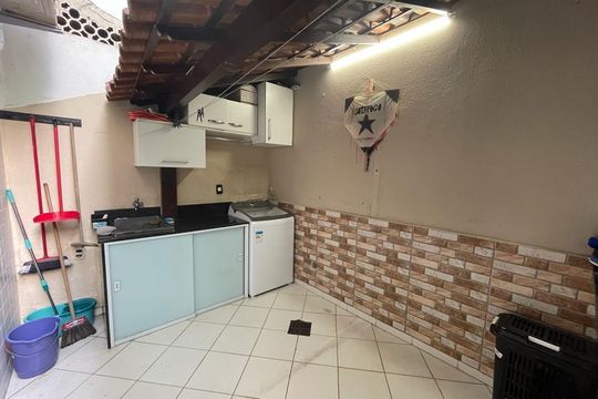 Área de serviço de apartamento para alugar com 3 quartos, 100m² em Jardim Guanabara, Rio de Janeiro
