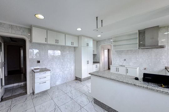 Cozinha de apartamento para alugar com 4 quartos, 295m² em Vila Regente Feijó, São Paulo