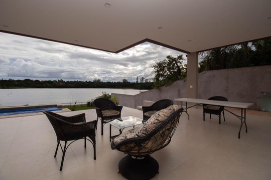 Varanda de casa de condomínio para alugar com 4 quartos, 390m² em Smln, Brasília