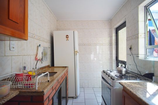 Cozinha de casa à venda com 3 quartos, 300m² em Campestre, São Leopoldo
