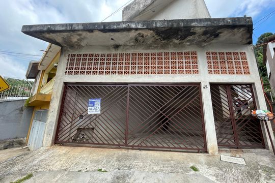 Fachada de casa para alugar com 3 quartos, 152m² em Jardim Leonor, Cotia