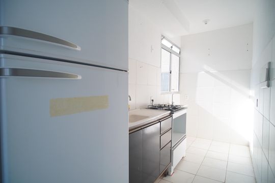 Cozinha de apartamento para alugar com 2 quartos, 48m² em Santos Dumont, São Leopoldo