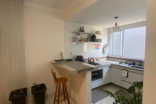 Cozinha de apartamento para alugar com 2 quartos, 60m² em Pampulha, Uberlândia