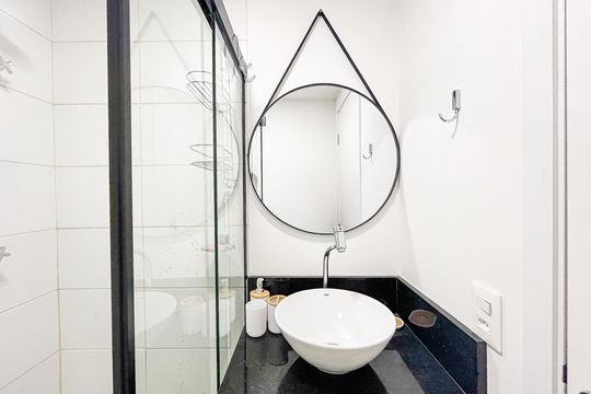 Banheiro de apartamento à venda com 2 quartos, 35m² em Barra Funda, São Paulo