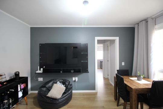Sala de apartamento à venda com 3 quartos, 65m² em Navegantes, Porto Alegre
