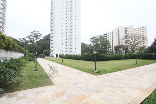 área comum  de apartamento para alugar com 2 quartos, 78m² em Vila Suzana, São Paulo