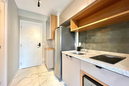 Cozinha de kitnet/studio à venda com 1 quarto, 26m² em Vila Clementino, São Paulo