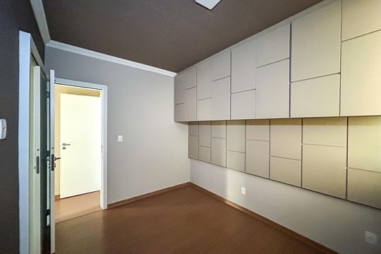 Apartamento à venda com 3 quartos, 300m² em Castelo, Belo Horizonte
