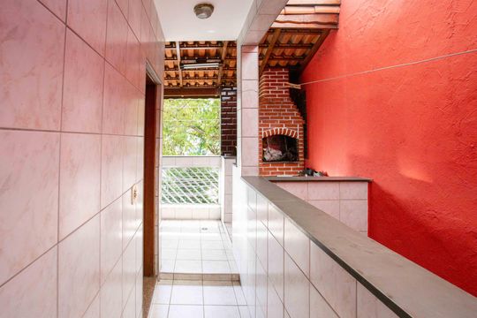 Área comum de casa à venda com 4 quartos, 253m² em Campanário, Diadema