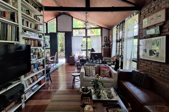 Sala de casa à venda com 3 quartos, 220m² em Itaipu, Niterói