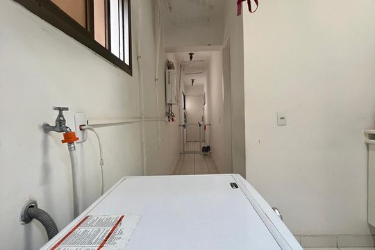 Área de Serviço de apartamento à venda com 3 quartos, 185m² em Cambuí, Campinas