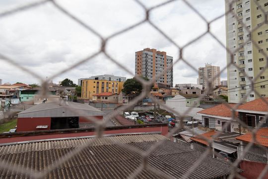 Área de Serviço - vista de casa para alugar com 3 quartos, 150m² em Vila Harmonia, Guarulhos